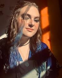 Madeline Egan's Instagram, Twitter & Facebook