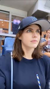 Alexandara Daddario Love❤️❤️