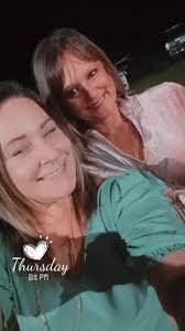 Lindsey Pfeffer's Instagram, Twitter & Facebook