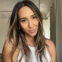 Heather Frey's Instagram, Twitter & Facebook