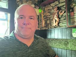 Reporter dips his toe into acting