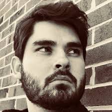 Jason Hundley's Instagram, Twitter & Facebook