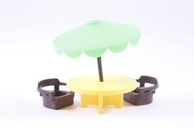 Fisher Price Little People Toy Cafe Beach Table And Chairs Furniture Playset Part Children Vintage Collection 20 01 7 In 2020 Beach Table Little People Cafe Furniture