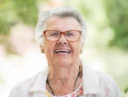 Lorraine Russell Obituary