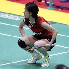 ボード badminton table tennis のピン