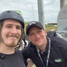 Dan Pelletier's Instagram, Twitter & Facebook