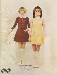 Model Fashion Vintage 60 S Peter Pan Collar Mini Dress Knee High Socks 60s Fashion 60s Mod Fashion 60s Mini Dress