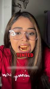 Clara Potts (pottslover1409)