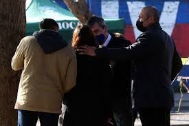 Jun 14, 2021 · la subinspectora valeria vivanco, asesinada en la pintana este domingo mientras realizaba una indagatoria por un homicidio, había hecho noticia en julio de 2020, cuando junto a otro compañero de. Gvivldstdo6bdm
