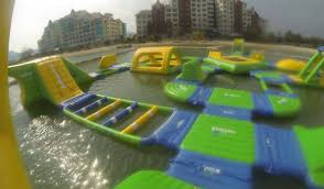 Waktu tu itulah saat paling menggembirakan dalam hidup kita sebab boleh bermain sepanjang hari dan tak kena buat kerja. Frenzy Waterpark Wipeout Kini Di Malaysia Blog Anak Perak