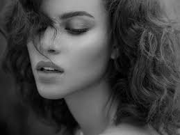 Lauren Free Lion Magazine