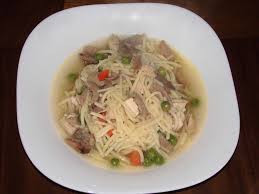 Mutters Huhnersuppe Ein Gutes Rezept Aus Der Kategorie Eintopf Bewertungen 71 Durchschnitt O 4 5 Huhnersuppe Suppe Rezepte