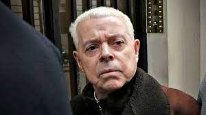 Jaqueado por pedidos de juicio político, el 7 de. Sultw69vrsyjwm