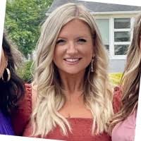 Renee Bingham's Instagram, Twitter & Facebook