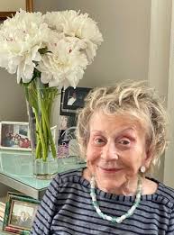 Laura L. Regis Obituary