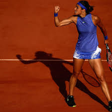 On 23 march 2015, she reached her best singles ranking of world number 25. Caroline Garcia Beats Bitter Rival Cornet And Keeps Home Fires Burning French Open 2017 The Guardian