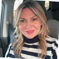 Leah Osborne's Instagram, Twitter & Facebook