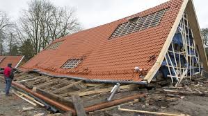 Bildergebnis für Dach Einsturz