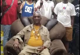 Derail has loaded up the deep fryer!!! F6nu3brsyaocmm