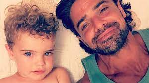 Cabe recordar que castro viene de separarse en mayo de sabrina rojas, con quien tiene dos hijos, fausto y esperanza. Luciano Castro La Vida Me Dio Mas De Lo Que Esperaba Mujercountry Biz