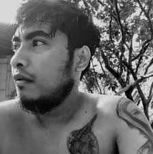 🔥 Taste the Best of Both Worlds! 🔥 At MeatDave, we don't just make  sausages—we craft flavor experiences. 🌿 Pinoy Garlic Sausage