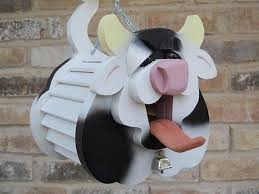 It S A Cow Bird House Feeder Bird Houses Bird Houses Painted