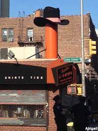 Brooklyn Ny Large Hat On A Pole