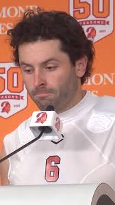 Erik Yates & Erin Doolan (soon to be Erik & Erin Roses) were the couple who  got married at the Cheez-It Citrus Bowl today It was real! And yes