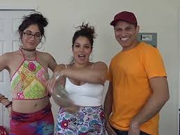 Leslie left the duo and phoebe is still mad but leslie wants them to play together again. Free Spin The Bottle Porn Tube Spin The Bottle Videos Movies Xxx Pornkai Com