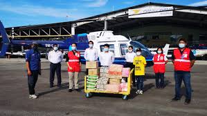 Layang layang helicopter academy sdn. Alumni Helps Airlift Food Baskets To Villagers