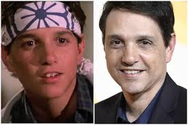 Post para desahogarme Daniel LaRusso me cae mal Siento que está tan  obsesionado con Miyagi Do que fastidia. No se enfoca en el presente y solo  habla y habla del señor Miyagi.