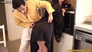 NIKSINDIAN-DUSHERA SPECIAL RAZIA BHABI - PornoXO.com