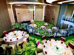 My friend, pat, walked pass by one day and was informed by the management that they were having promotion for early lunch. St Giles The Gardens Hotel And Residences Kuala Lumpur Mid Valley Wedding Research Malaysia