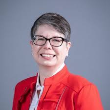 Ellen Rubin's Instagram, Twitter & Facebook