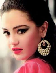 فقد نشر المصور كريم نور صورة جديدة للنجمة المصرية، وكانت مسك ختام عام 2019. ÙƒÙ… Ø¹Ø¯Ø¯ Ø§Ø¨Ù†Ø§Ø¡ Ø´Ø±ÙŠÙ‡Ø§Ù† Ø§Ù„Ù…Ø³Ø§Ø¹Ø¯Ù‡ Ø¨Ø§Ù„Ø¹Ø±Ø¨ÙŠ Arabhelp