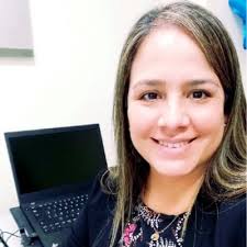 Hasta ahora recuerdo ver llorar a una candidata en la entrevista y saben?