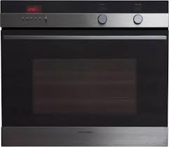 Its 72 litre capacity enables you to bake enough biscuits to feed the whole football team. Fisher Paykel Ob30sdepx2 30 Built In Single Oven