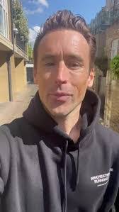 Alisha Edge's Instagram, Twitter & Facebook