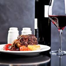 Das soll jedoch nicht kompletten verzicht bedeuten, der weg zum idealgewicht soll schließlich spaß machen. Diat Montignac Im Check Schlank Mit Fleisch Und Alkohol Stern De