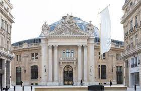 As france prepares to reopen its outdoor spaces and cultural venues tomorrow, headlining. Bourse De Commerce Pinault Collection Fremdenverkehrsamt Paris