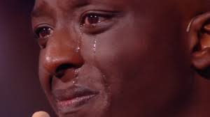 La chanson secrète" : Ahmed Sylla bouleversé par la surprise de Joyce  Jonathan en hommage à son père