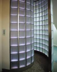 Licht Und Glas Modulare Led Leuchtwand Aus Glasbausteinen Leuchtwand De Glasbausteine Dusche Glasbausteine Raumteiler