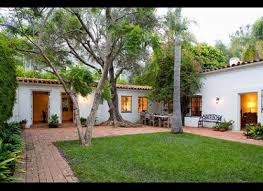 Marilyn Monroe S Brentwood Home For Sale Marilyn Monroe House Celebrity Houses Hollywood Homes