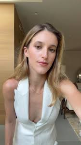 Jamie Huth's Instagram, Twitter & Facebook