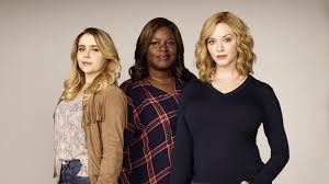 Behind the scenes with the cast of good girls. The Good Girls Cast On The Show S Timely Message Of Female Empowerment