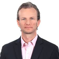 Here's our team member Guillaume Quetier taking advantage of the annual  Highridge well-being break and sporting his Highridge water bottle at the  top of Mount Blue Sky at 14,130 ft elevation during