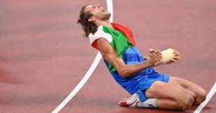 Jul 30, 2021 · tamberi vola in finale nel salto in alto alle olimpiadi: Iwuktmpc07oyxm