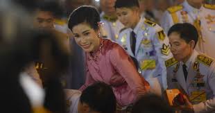 Thailand's king maha vajiralongkorn raised some eyebrows last year when he stripped his mistress and secondary consort sineenat wongvajirapakdi of all titles just three months after her appointment. Sexually Explicit Leaked Pics Of Thai King S Mistress Sineenat Wongvajirapakdi Show Her Fully Nude And Flashing Her Armpit Hair Meaww