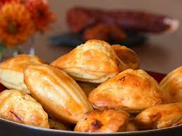 Recette De Madeleines Au Chorizo Et A L Huile D Olive Recette Madeleine Chorizo Chorizo Recette Madeleine