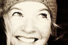 Emily Lincoln's Instagram, Twitter & Facebook